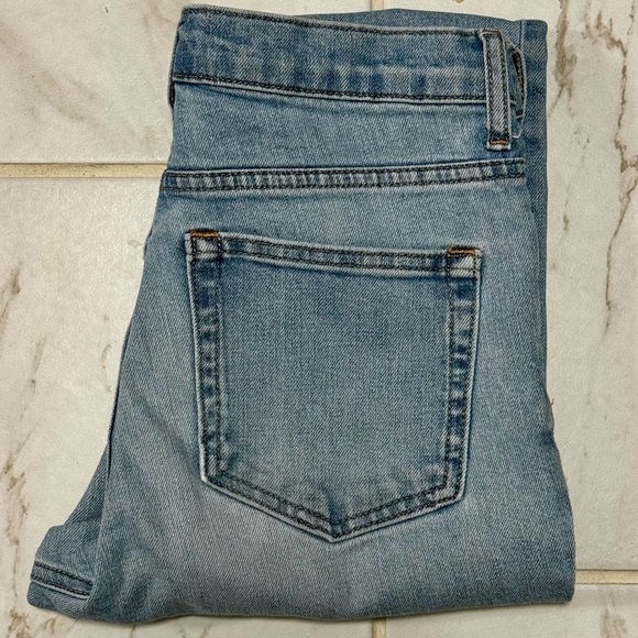 Everlane Distressed Jeans Blue Size 26 Frayed Hem High‎ Rise Cropped Medium Wash - Picture 1 of 8